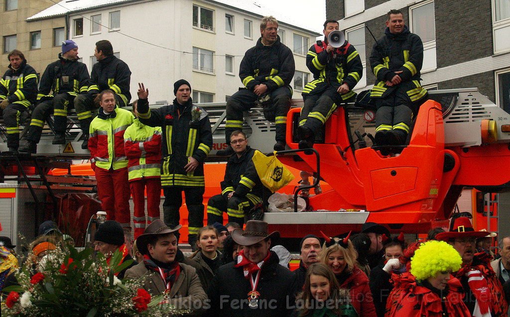 Feuerwehr Rettungsdienst Koelner Rosenmontagszug 2010 P017.JPG
